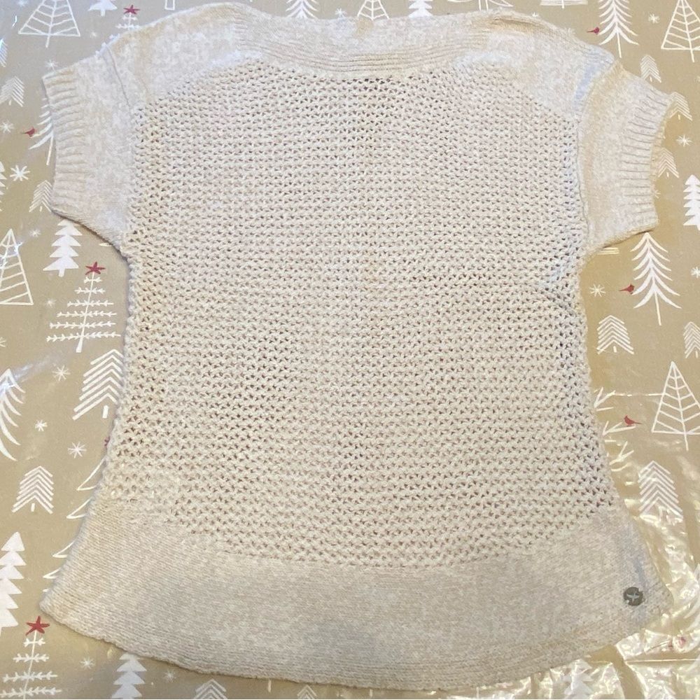 🌺3 for $30🌺Eddie Bauer Short Sleeved Knit Shirt, size S. (S94)